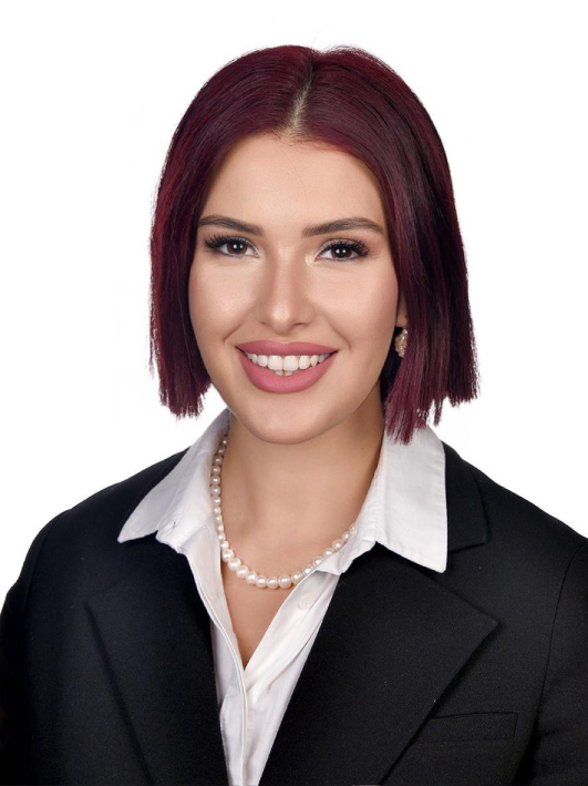 Av. İrem Aydın
